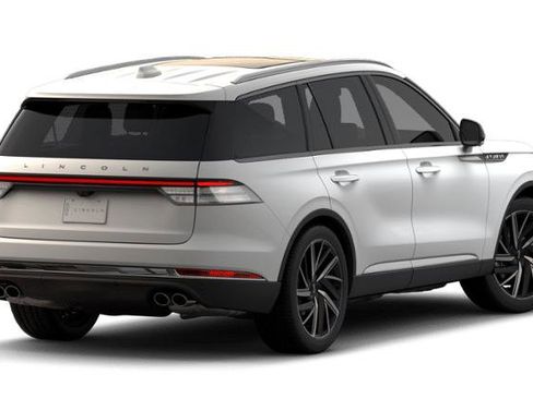 New 2026 Lincoln Aviator Reserve AWD/4WD image 3