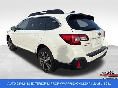 Used 2019 Subaru Outback 2.5i Limited image 3