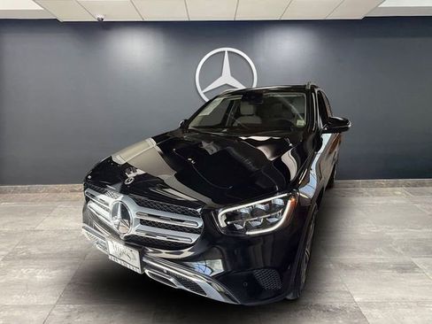 Certified 2022 Mercedes-Benz GLC 300 4MATIC image 3