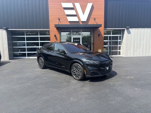 Used 2024 Ford Mustang Mach-E Premium AWD/4WD image 1