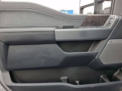 Used 2023 Ford F250 Lariat w/ Lariat Ultimate Package image 14