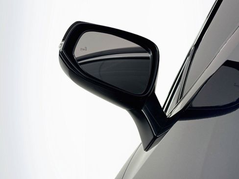 Certified 2023 Toyota RAV4 XLE AWD/4WD image 5