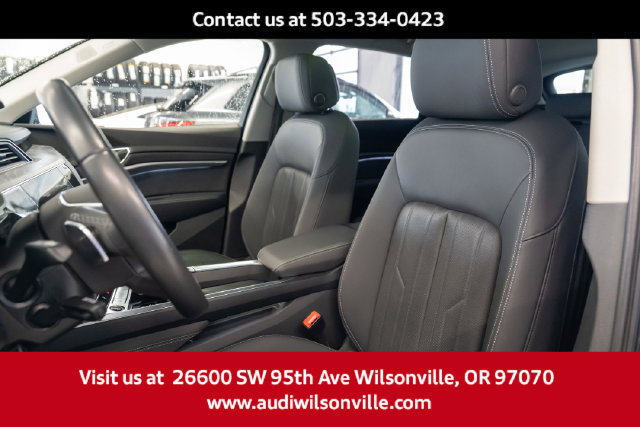 Used 2024 Audi Q8 e-tron Premium Plus AWD/4WD image 24