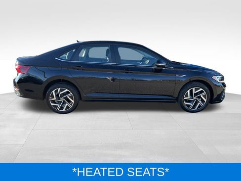 Used 2024 Volkswagen Jetta SEL FWD image 3