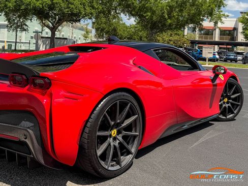 Used 2021 Ferrari SF90 Stradale image 61