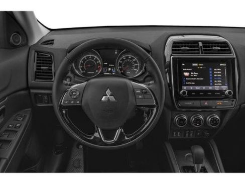 Used 2021 Mitsubishi Outlander Sport LE FWD image 7