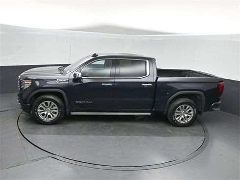 Used 2023 GMC Sierra 1500 Denali w/ Technology Package image 33