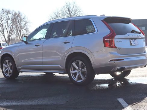 Used 2020 Volvo XC90 T6 Momentum image 7