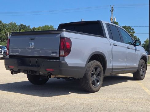 Used 2023 Honda Ridgeline Black Edition image 14