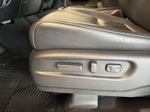 Used 2017 Honda Pilot EX-L image 24