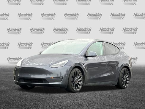 Used 2022 Tesla Model Y Performance image 9