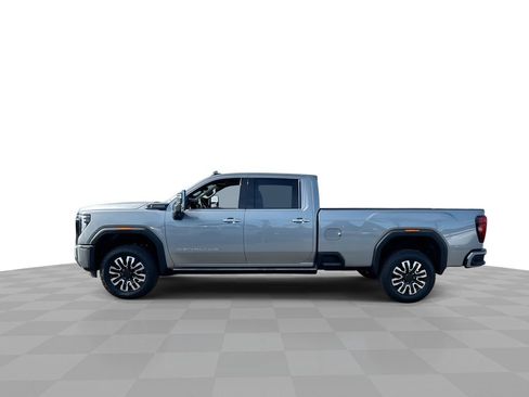 New 2025 GMC Sierra 3500 Denali Ultimate image 5