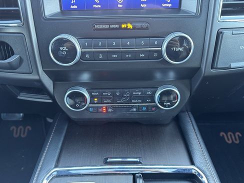 Used 2021 Ford Expedition King Ranch image 13