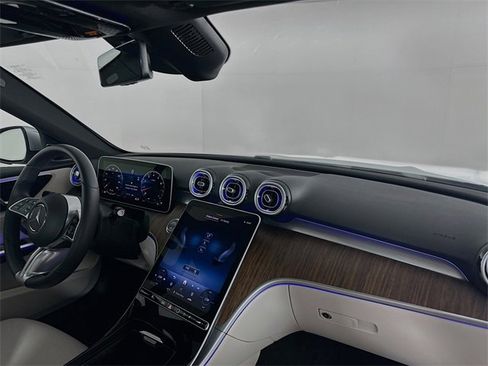 Certified 2025 Mercedes-Benz C 300 4MATIC Sedan image 29