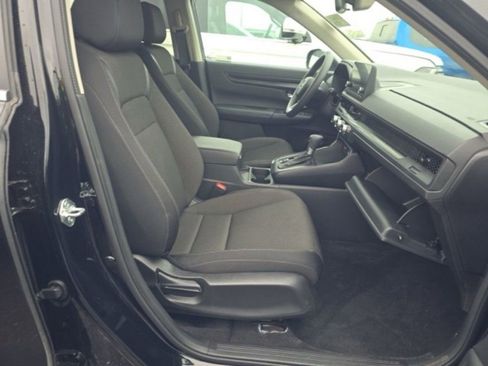 Used 2025 Honda CR-V LX image 10