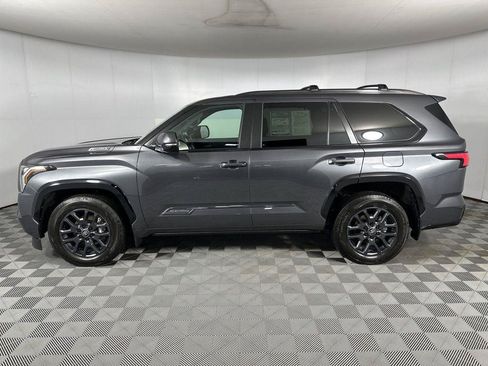 Used 2026 Toyota Sequoia Platinum AWD/4WD image 4