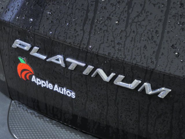 Certified 2024 Ford Escape Platinum AWD/4WD image 8