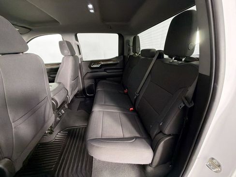 Used 2024 GMC Sierra 1500 SLE w/ Enhanced Capability Package AWD/4WD image 25