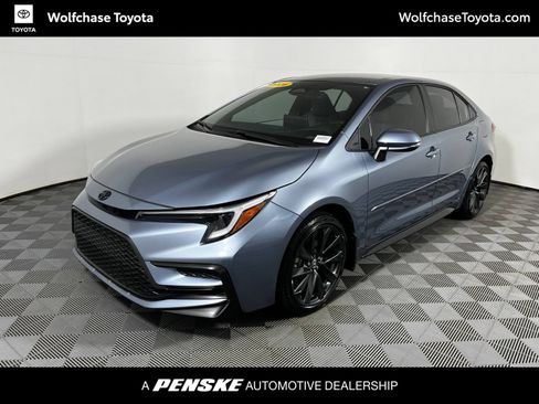 Used 2026 Toyota Corolla SE w/ SE Package FWD image 1