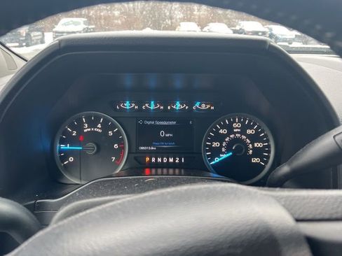 Used 2017 Ford F150 XLT w/ Equipment Group 302A Luxury image 11