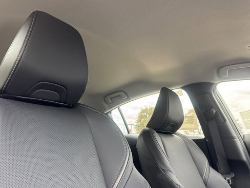 New 2026 Toyota Prius Plug-In Hybrid image 17