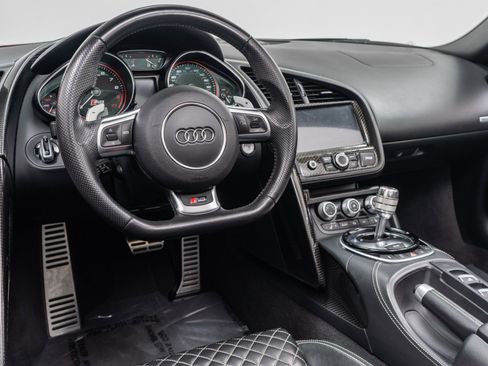 Used 2014 Audi R8 V10 image 13