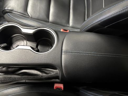 Used 2022 Ford Mustang GT Premium w/ GT Performance Package image 19