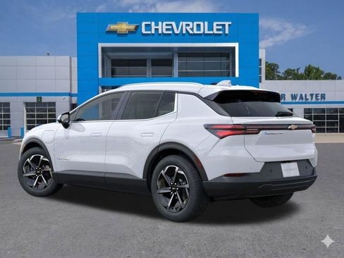 New 2026 Chevrolet Equinox EV LT AWD/4WD image 4