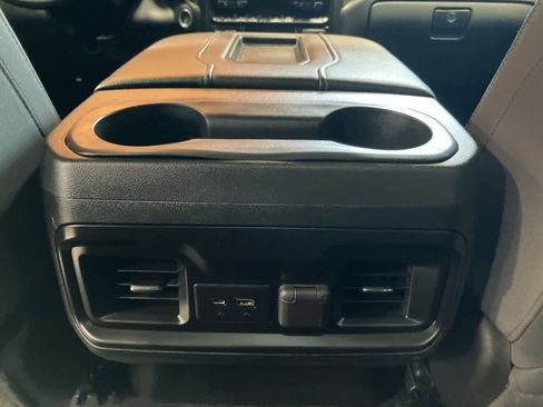 Used 2019 Chevrolet Silverado 1500 RST image 25