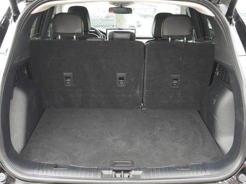 Certified 2025 Ford Escape Platinum AWD/4WD image 26
