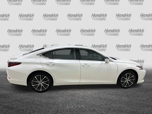 Used 2025 Lexus ES 350 w/ Premium Package image 11