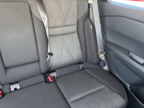 Used 2025 Nissan Rogue SV AWD/4WD image 39