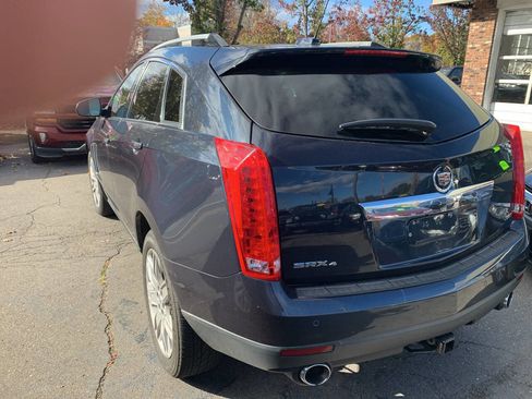 Used 2016 Cadillac SRX Performance w/ Driver Awareness Package image 8