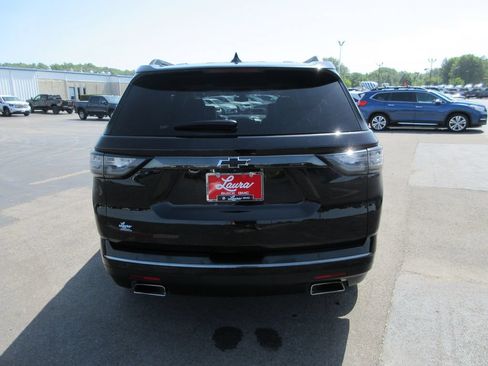 Certified 2019 Chevrolet Traverse Premier w/ Redline Edition AWD/4WD image 7