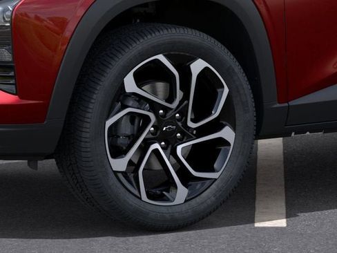 New 2026 Chevrolet Trax RS w/ Sunroof Package FWD image 9