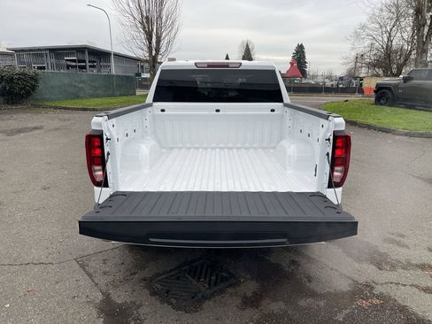 New 2026 GMC Sierra 1500 Elevation image 25