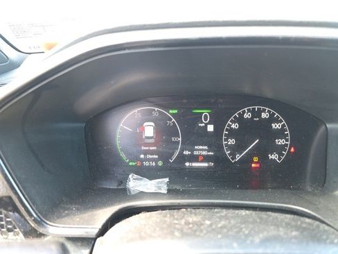 Used 2023 Honda CR-V Sport Touring image 4