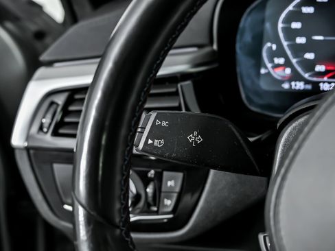 Used 2020 BMW M5 w/ Executive Package image 30