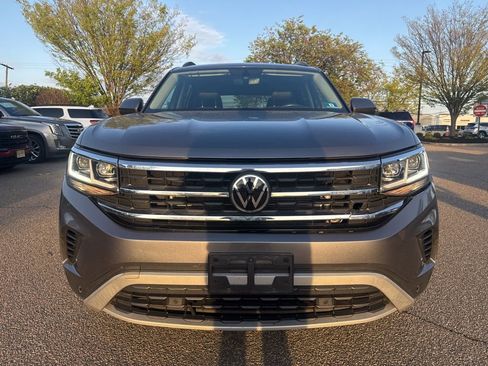 Used 2021 Volkswagen Atlas SE w/ Panoramic Sunroof Package AWD/4WD image 3