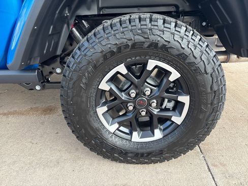 New 2026 Jeep Gladiator Rubicon image 11