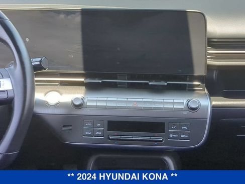Used 2024 Hyundai Kona SEL AWD/4WD image 15