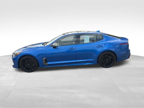 Used 2022 Kia Stinger GT-Line w/ Sun & Sound Package image 2