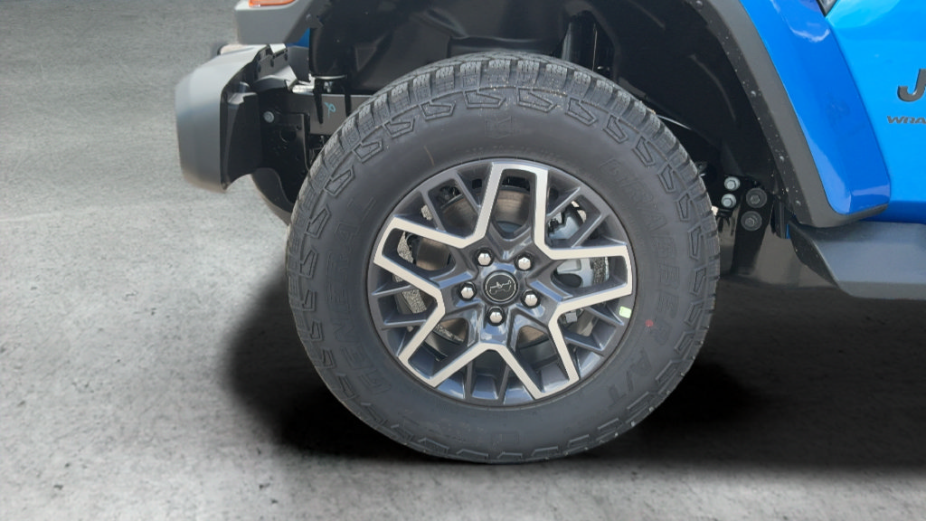 New 2026 Jeep Wrangler Unlimited Sahara AWD/4WD image 24