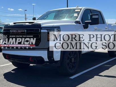 Used 2025 GMC Sierra 2500 AT4