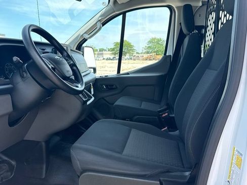 Used 2025 Ford Transit 250 Low Roof w/ Exterior Upgrade Package RWD image 15