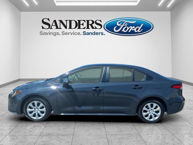 Used 2024 Toyota Corolla LE FWD image 5