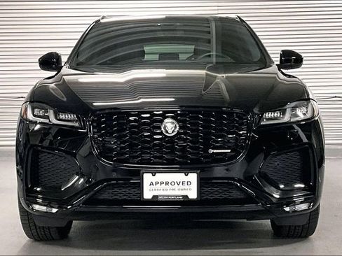 Certified 2025 Jaguar F-PACE R-Dynamic S image 2