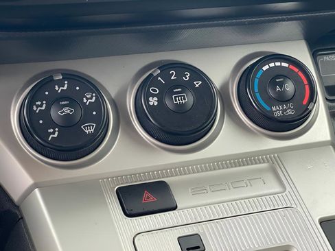 Used 2010 Scion xB Release Series 7.0 image 24