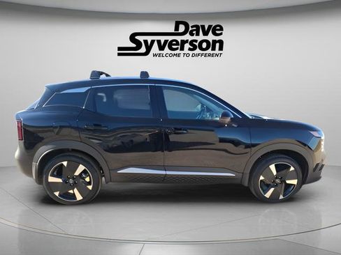 New 2026 Nissan Kicks SR w/ SR Premium Package image 4