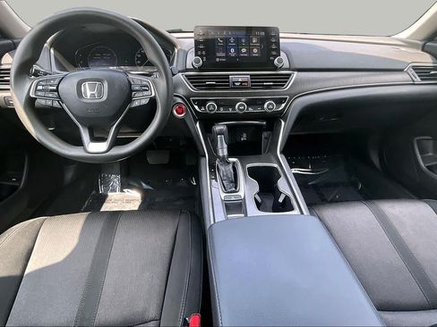 Used 2020 Honda Accord EX image 16